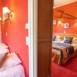 Viallet Hotel