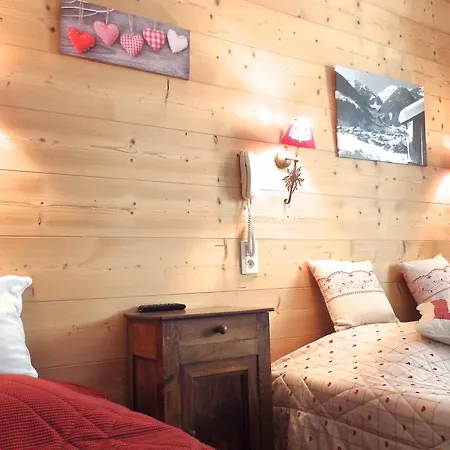 Hotel Viallet 2*
